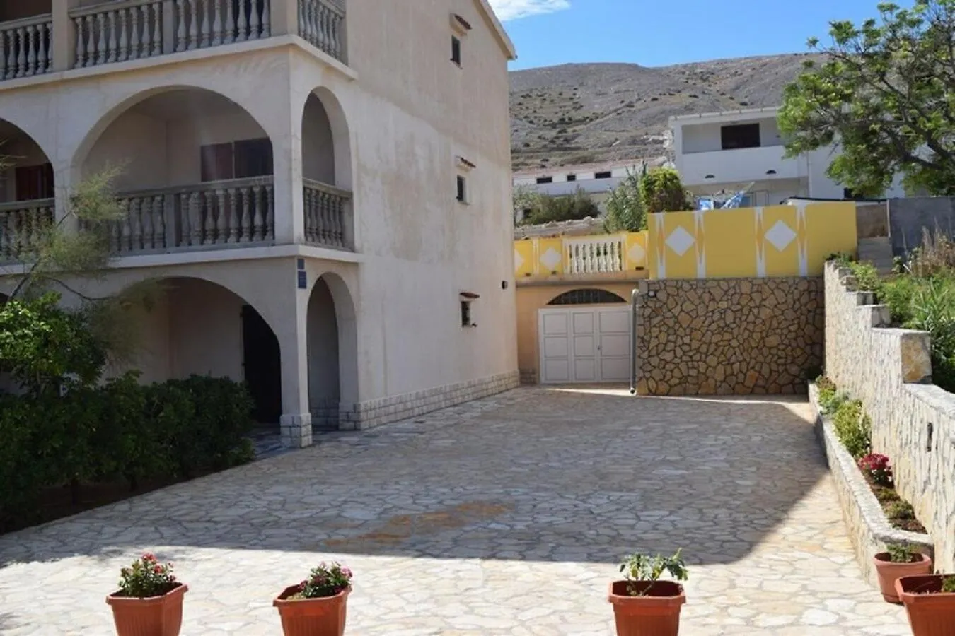 Apartment Dar Pag Town